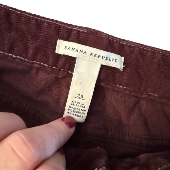 Banana Republic women’s Burgundy Skinny corduroy pants size 29 #723 - Picture 3 of 9